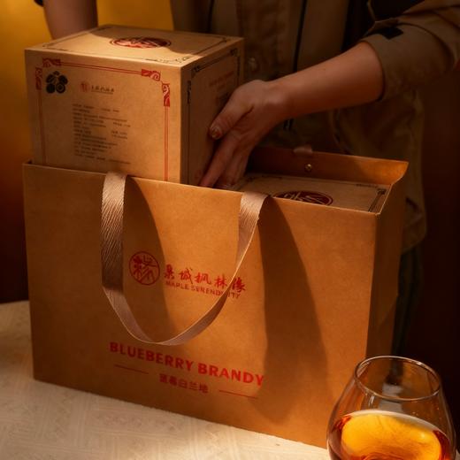 疯抢中！！C*TV力荐【长白山有机蓝莓酿造·白兰地】Gi地理标志 野生有机蓝莓 42%vol 450ml/瓶/翻盖礼盒装 商品图11