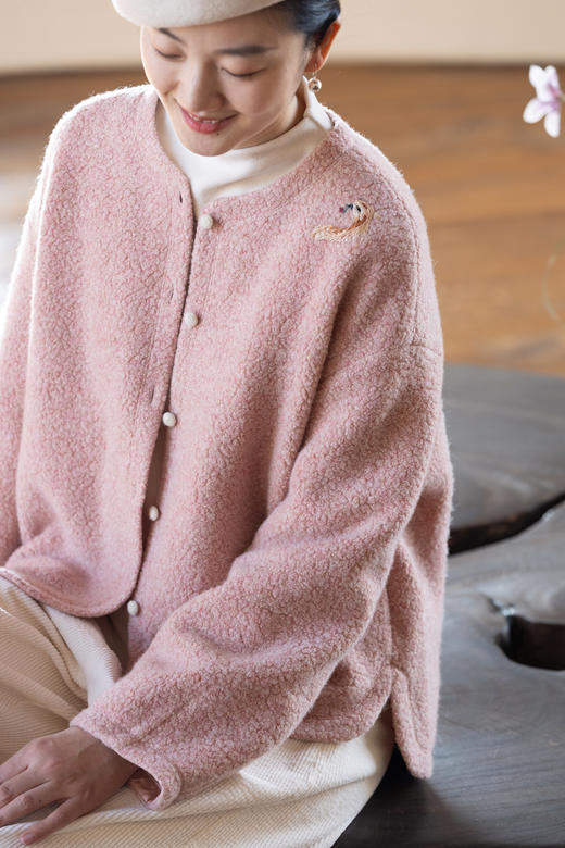 牧衣游原创手绣羊羔绒短外套保暖 限量福利款 白榆桐不支持会员折 商品图5