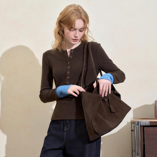 西遇撞色拼接假两件长袖T恤女冬季高弹修身显瘦内搭针织衫V3755290 商品图2