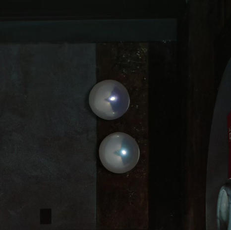 甄珠贝 ji光淡水马贝耳钉 约9-10mm 商品图2