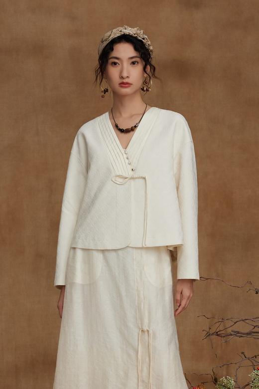 LNNNS 新国风中式盘扣V领短款外套 20935 商品图0