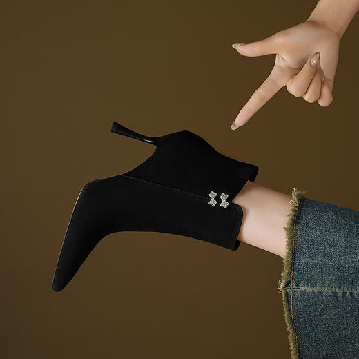 【预售5天】法式尖头细跟时装短靴女秋冬新款真皮磨砂气质高跟瘦瘦靴裸靴FDJ&YC-579 商品图2