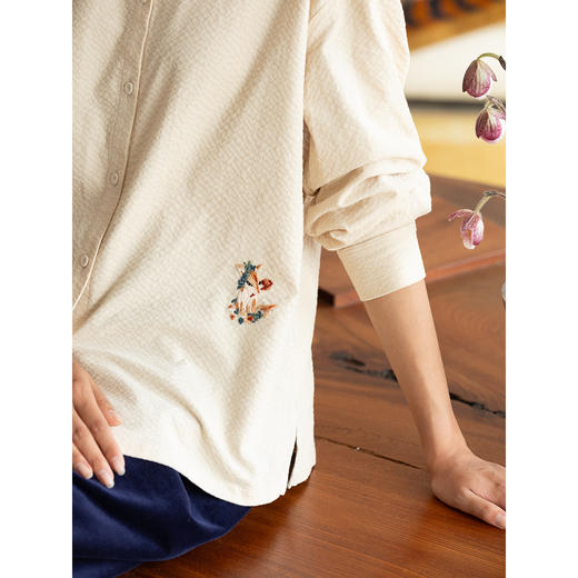 牧衣游原创 手工刺绣灯芯绒衬衫女新款简约质朴文艺衬衣 兰亭入画 商品图2