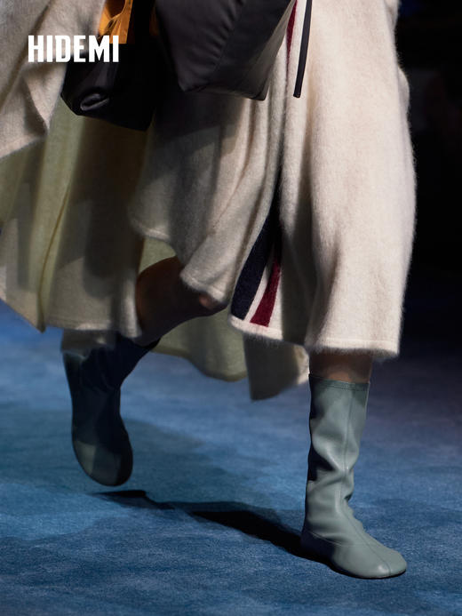 HIDEMI 弹力羊皮圆头中筒靴小众堆叠感平底时装靴袜靴 商品图2