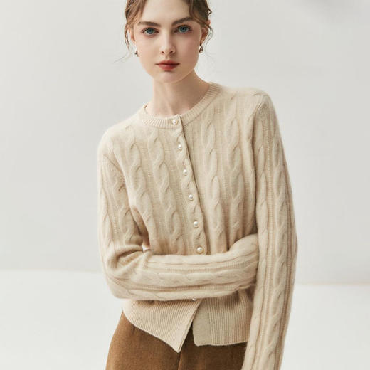 丁摩 珍珠扣山羊绒开衫女纯色麻花百搭毛衣外套BN552 商品图0