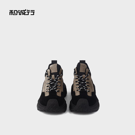 和诚行2025秋季新款真皮户外轻便减震防滑男式休闲鞋1320102 商品图2