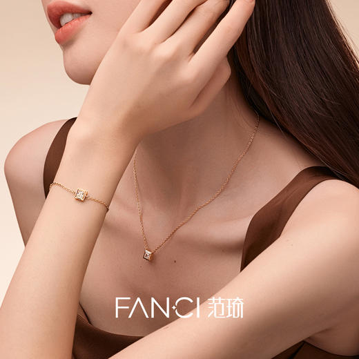 Fanci范琦【甜心巧克力系列】小方巧项链简约925银锁骨链送女友生日礼物 商品图3