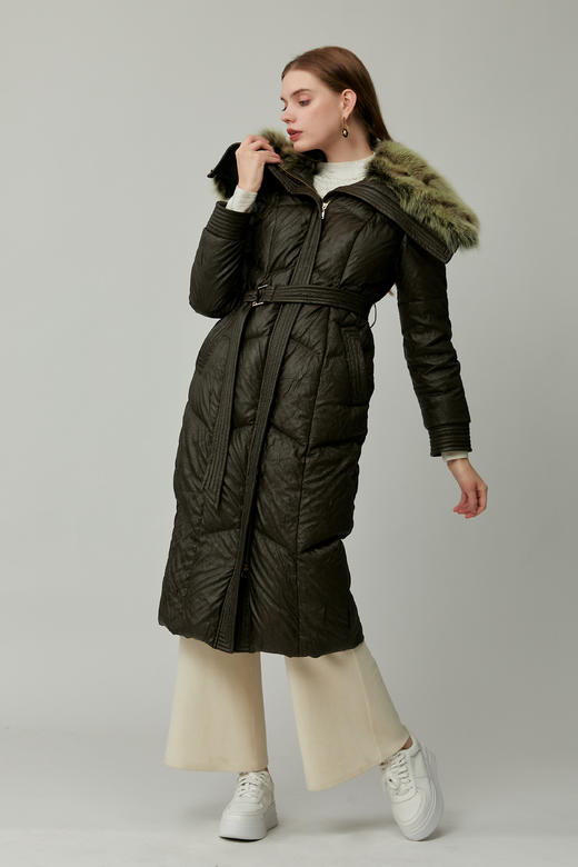 SAFICOO 优雅女人 H微收腰 小众高定版羽绒服 商品图1