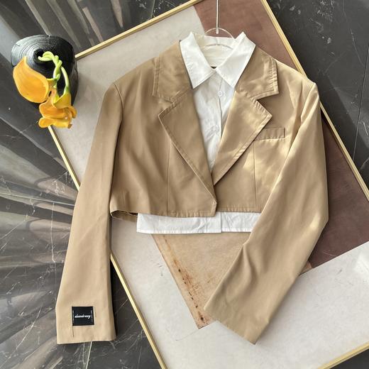 亚历*山大&王 徽标拼接宽松短款翻领长袖西装 套装 商品图7