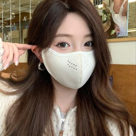 双层暖绒 + 防晒 + 显脸小，戴眼镜也不起雾❗可水洗的【双层加厚棉绒口罩】防晒保暖二合一🌞这个冬天让脸蛋既温暖又美美的~ 商品图1