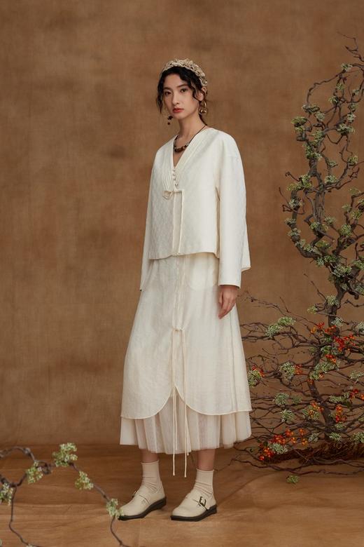 LNNNS 新国风中式盘扣V领短款外套 20935 商品图3