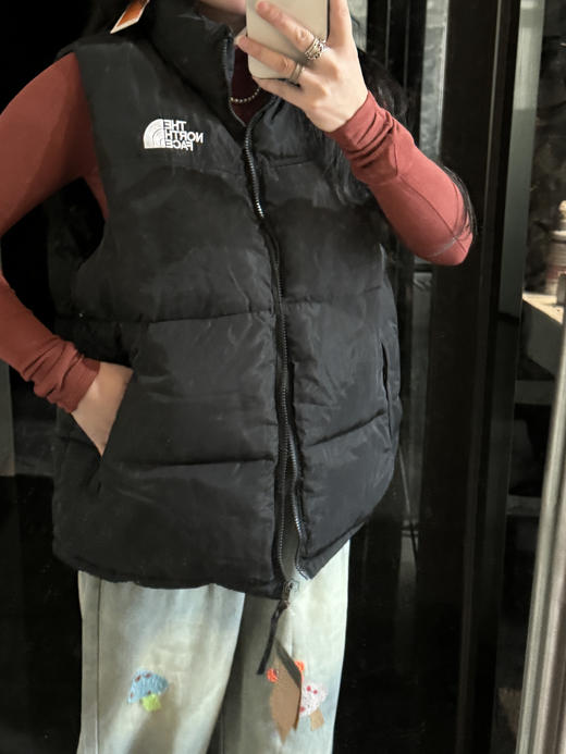 北家纯色拉链字母Logo图案印花宽松无袖马甲 商品图5