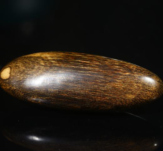 BC.RS11.8-7   东马沉水(手把玩料) ，33.43g 商品图0