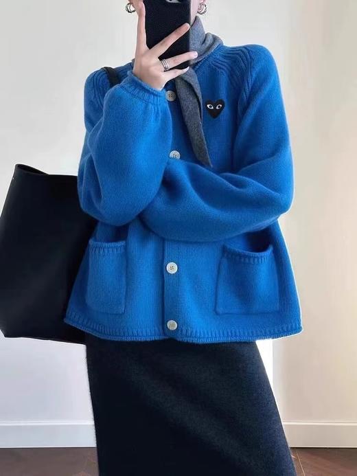 D111120秋冬2025新款慵懒风的圆领毛衣外套女款 商品图7