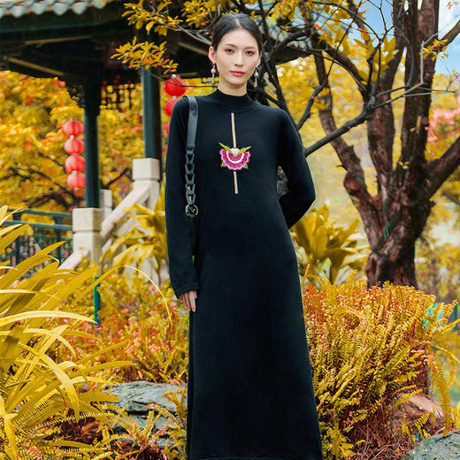 【冬季新品】云韶民族风毛织打底连衣裙 商品图2