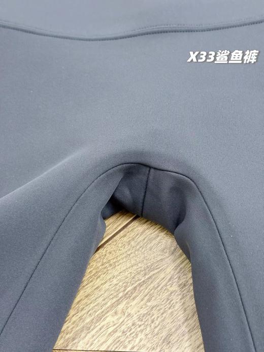 D111114冷冬显瘦保暖打底神器！2025升级款加绒提臀鲨鱼裤 商品图9