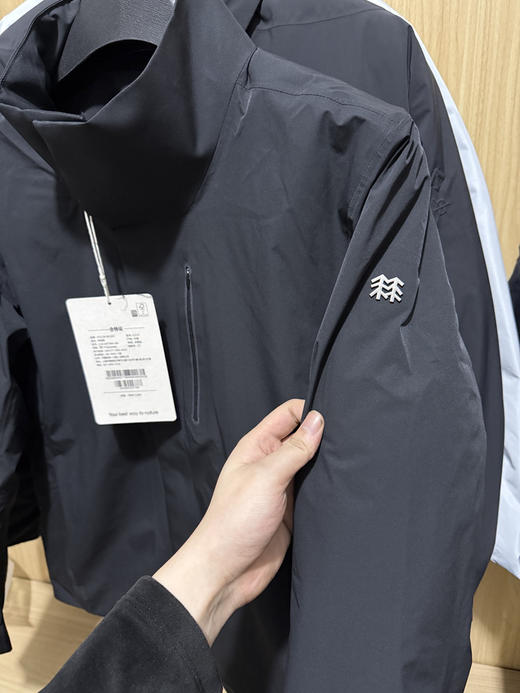 原单正品 KOLON SPORT可隆男士轻量热压羽绒服，防泼水防风透湿耐磨鹅绒夹克，颜色：黑色
尺码：M—XXXL 商品图2