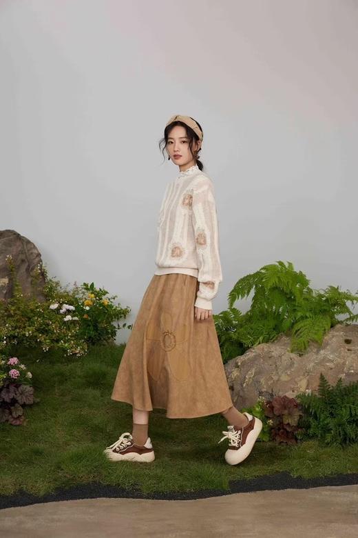 ANSUABEL 甜美温柔立体花朵休闲针织毛衣 21290 商品图3