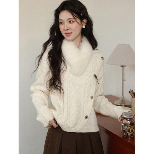 鹿向南「雾淞见鹿」杏色设计感连帽毛衣女秋冬新款慵懒风长袖上衣 商品图4