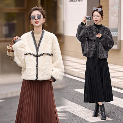 HR YJH5529皮草外套拼接皮毛一体慵懒宽松压花 商品图0