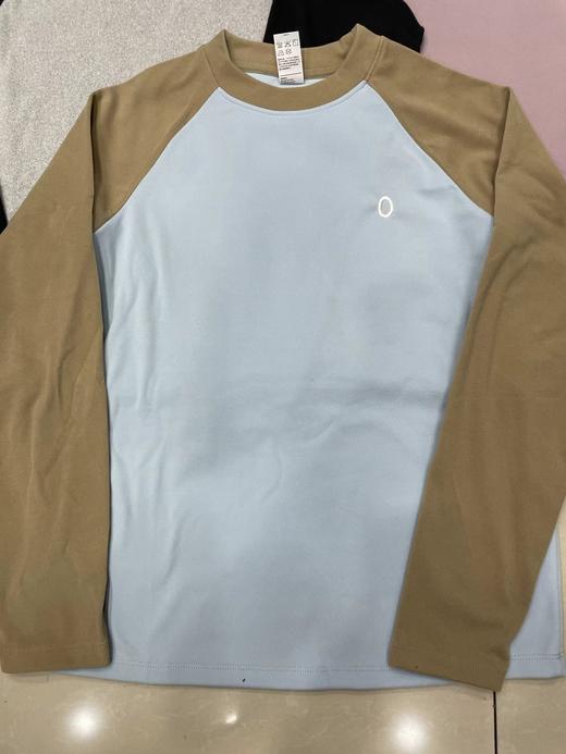 D111124男女秋冬旅行轻量保暖磨毛圆领长袖T恤 商品图12