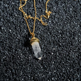 订购2-3个月到｜Goossens Paris-Talisman-天然水晶柱 护身符 项链［法国设计师］