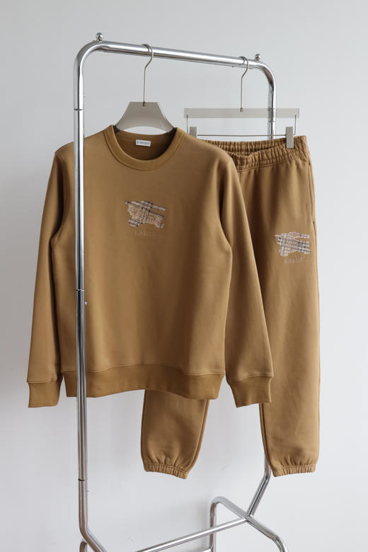 B.B 秋冬高密贴布刺绣加绒加厚卫衣套装 WY940  WK841 商品图6