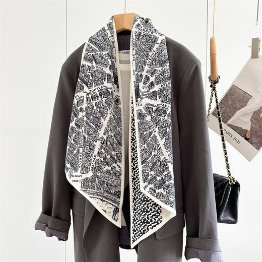 阿毣毣 老钱风高级围巾冬季新款双面层真丝羊毛百搭保暖丝巾 商品图2