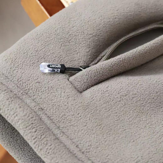 外贸款 秋冬双面摇粒绒加厚保暖外套 立领/连帽 面料柔软 防寒保暖 商品图7