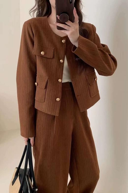 Le Malene 咖色圆领小香风短款外套高腰长裤套装 21348 商品图1