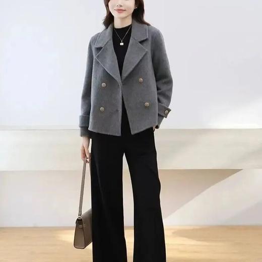 双面尼短款羊毛大衣，经典版型 、利落裁剪 商品图4