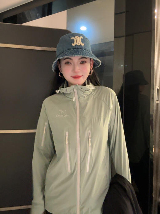 鸟家防晒速干瑜伽运动外套（有色差） 商品图4