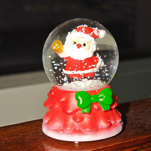 【礼物季】暖冬圣诞45#潮玩圣诞老人水晶球装饰生日礼物-纪念日百货门店同款167447605 商品图2