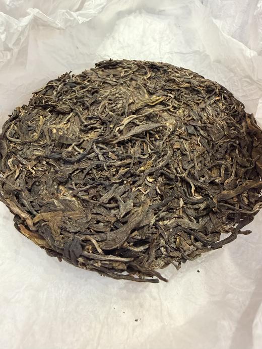 最后十几饼！！11月11日中午12点【龙凤山】2020年春茶，刮风寨精微小产区，市面上根本买不到的产品，双11宣哥上山给茶友寻好茶放大漏，200克/饼，5饼/提 商品图2