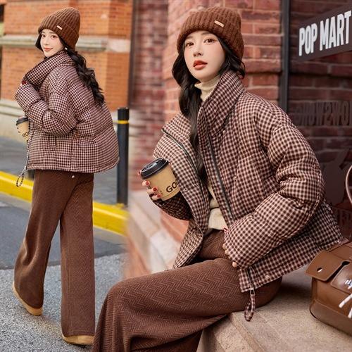 HR YJLY86818时尚休闲风羽绒服韩版休闲格纹立领外套 商品图3