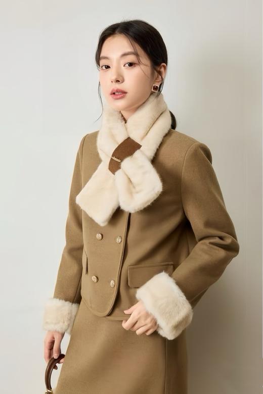amadella 气质优雅毛绒围脖小香风半裙套装 21331 商品图3