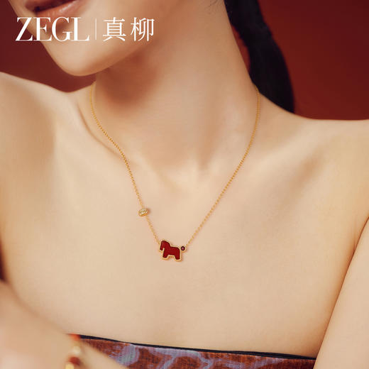 ZEGL本命年马系列红玛瑙小马项链女高级感轻奢小众锁骨链红色吊坠 商品图4
