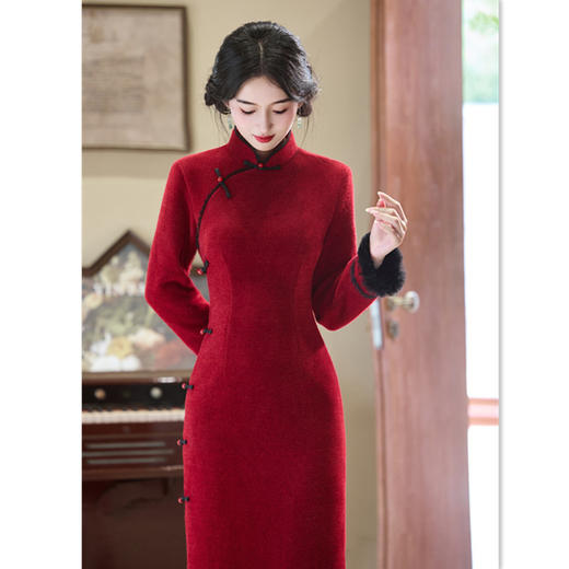 SKY 11814仿水貂绒长袖旗袍披肩套装复古国风新中式日常旗袍裙 商品图3