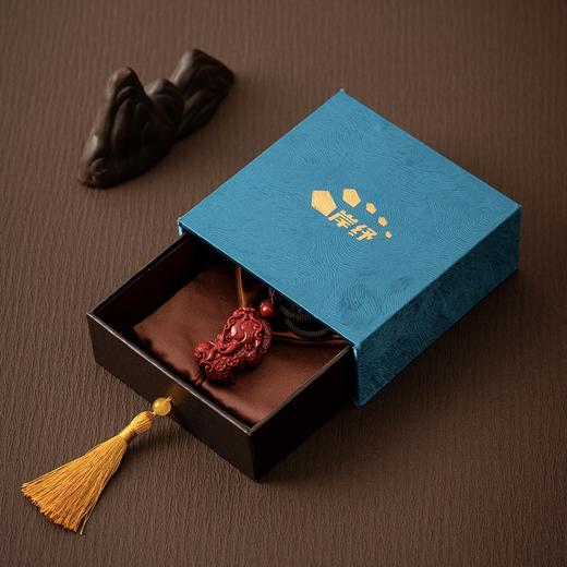 岸纾 天然高含量朱砂貔貅吊坠 商品图3