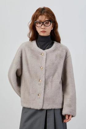 amadella 皮毛一体简约风毛绒保暖短外套 21314