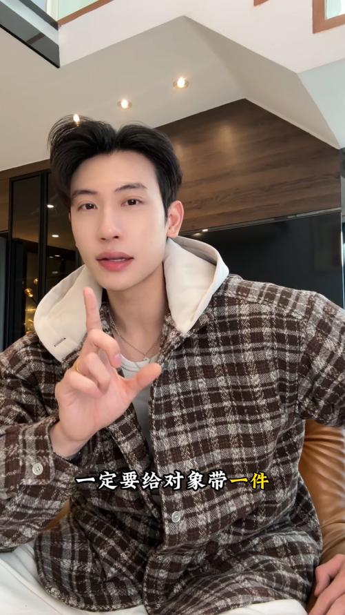 47176SDSA男士秋冬新款痞帅男装韩版拼接格纹纽扣连帽夹克外套百搭时尚 商品图0