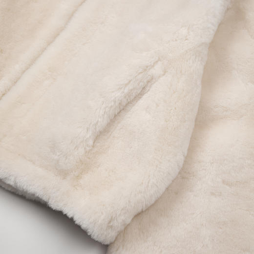 ROMI STUDIO西班牙进口美利奴皮毛一体连帽皮草外套 RWCWWT6829 商品图4