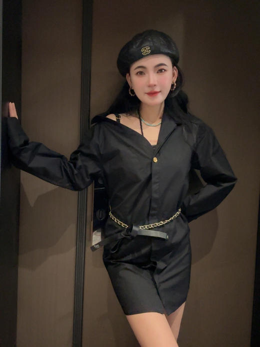 Jacqu&emus FW23 黑色露肩衬衫裙 商品图4