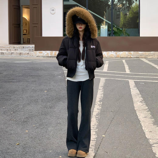 西遇大毛领连帽短款棉服女2025年冬季新款美式显瘦不臃肿夹棉外套SS051803 商品图1