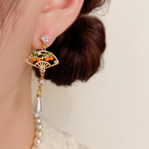 【柿柿如意扇子耳坠】敦煌小众中国风滴油 柿子扇形水滴珍珠耳坠女 个性时尚轻奢温柔百搭耳环 商品图1