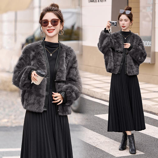 HR YJH5529皮草外套拼接皮毛一体慵懒宽松压花 商品图3