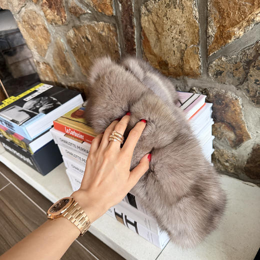 ROMI STUDIO“俄罗斯紫丨貂”奢贵原貂色高级围巾围脖 RWCWPG6915 商品图2