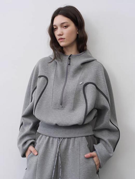 半圆/Q5113839/短款箱型宽松连帽长袖卫衣 商品图1