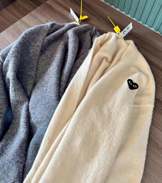 D111121新款纯色小标贴布落肩袖开衫针织衫男女同款 商品图7