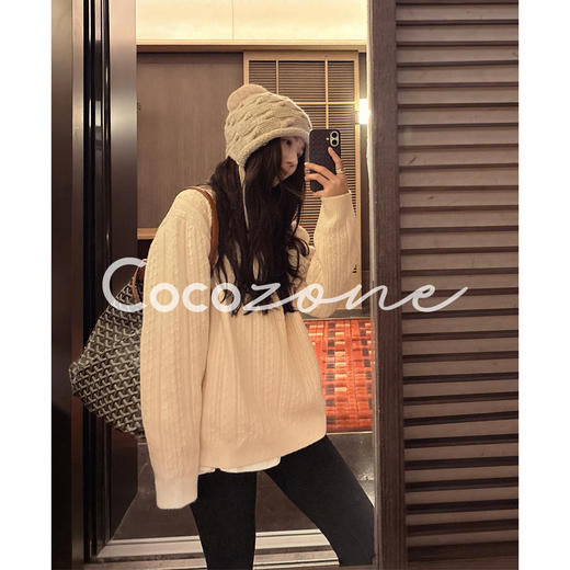 COCO ZONE 刘 一一 “数字毛衣”竖条纹钩花毛织上衣 CD2A2858 商品图0